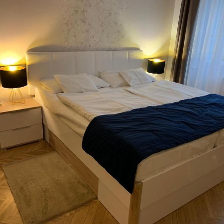 W19 Apartments Miskolc Luaran gambar