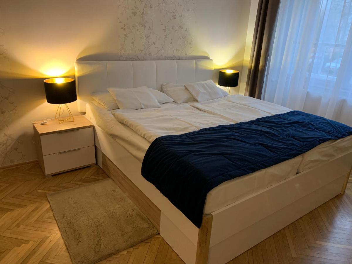W19 Apartments Miskolc Luaran gambar