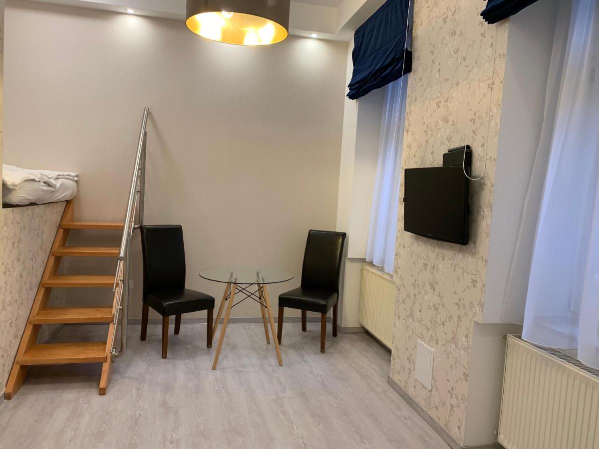 W19 Apartments Miskolc Luaran gambar