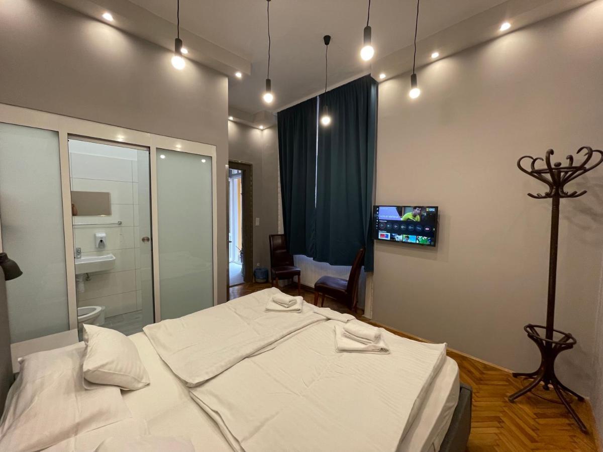 W19 Apartments Miskolc Luaran gambar