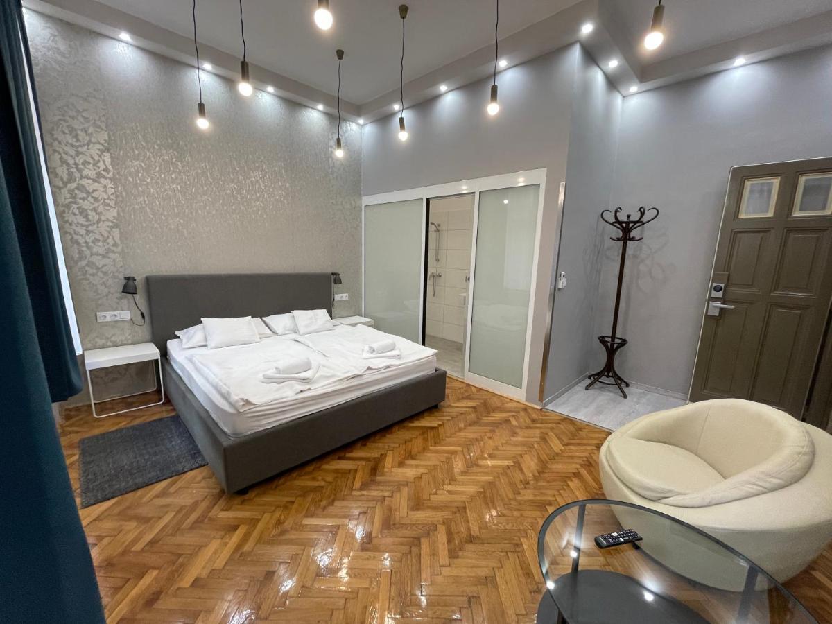 W19 Apartments Miskolc Luaran gambar