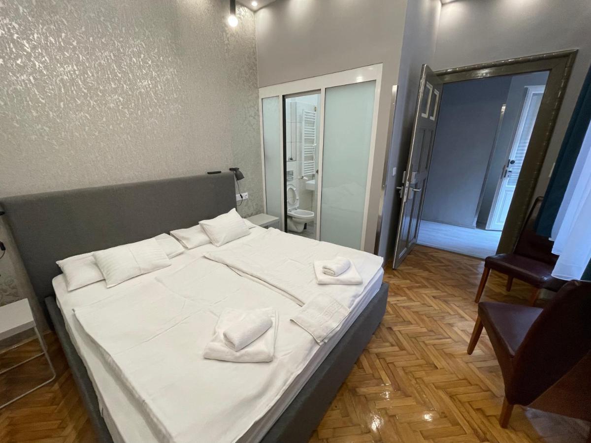W19 Apartments Miskolc Luaran gambar
