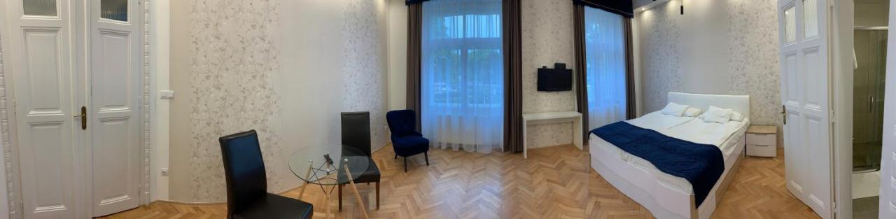 W19 Apartments Miskolc Luaran gambar