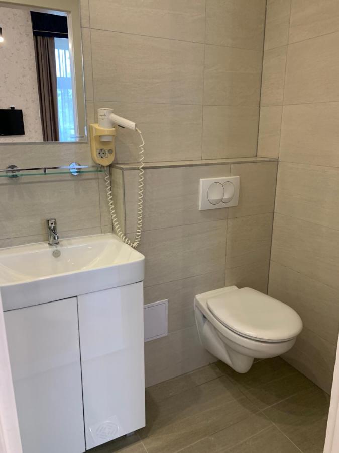 W19 Apartments Miskolc Luaran gambar