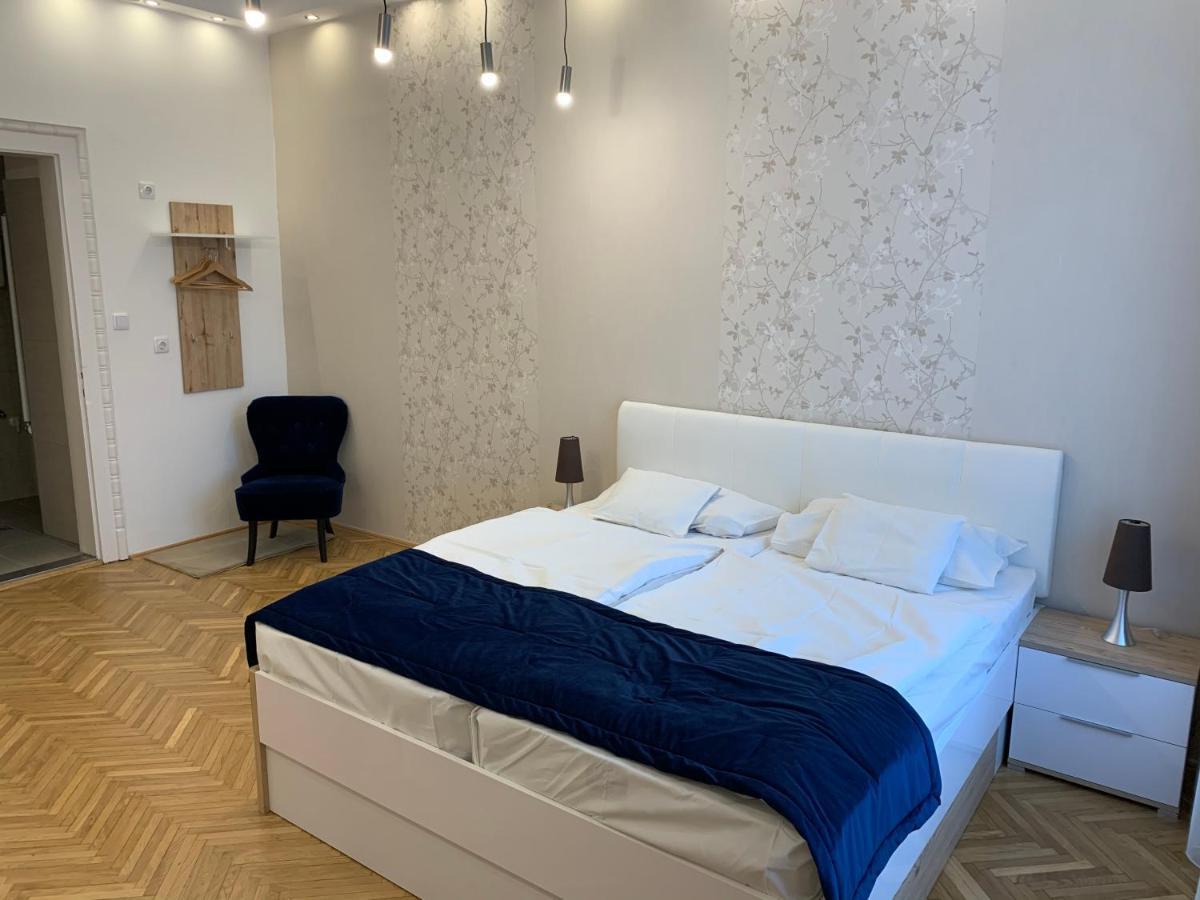 W19 Apartments Miskolc Luaran gambar